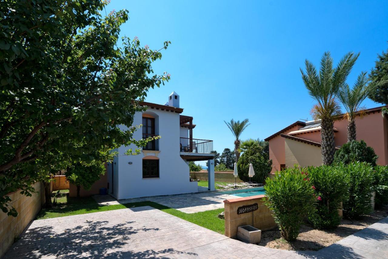 The Olympians Villas Polis Kültér fotó