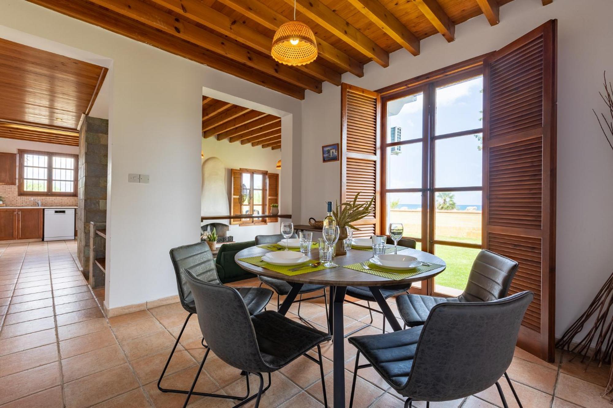 The Olympians Villas Polis Kültér fotó