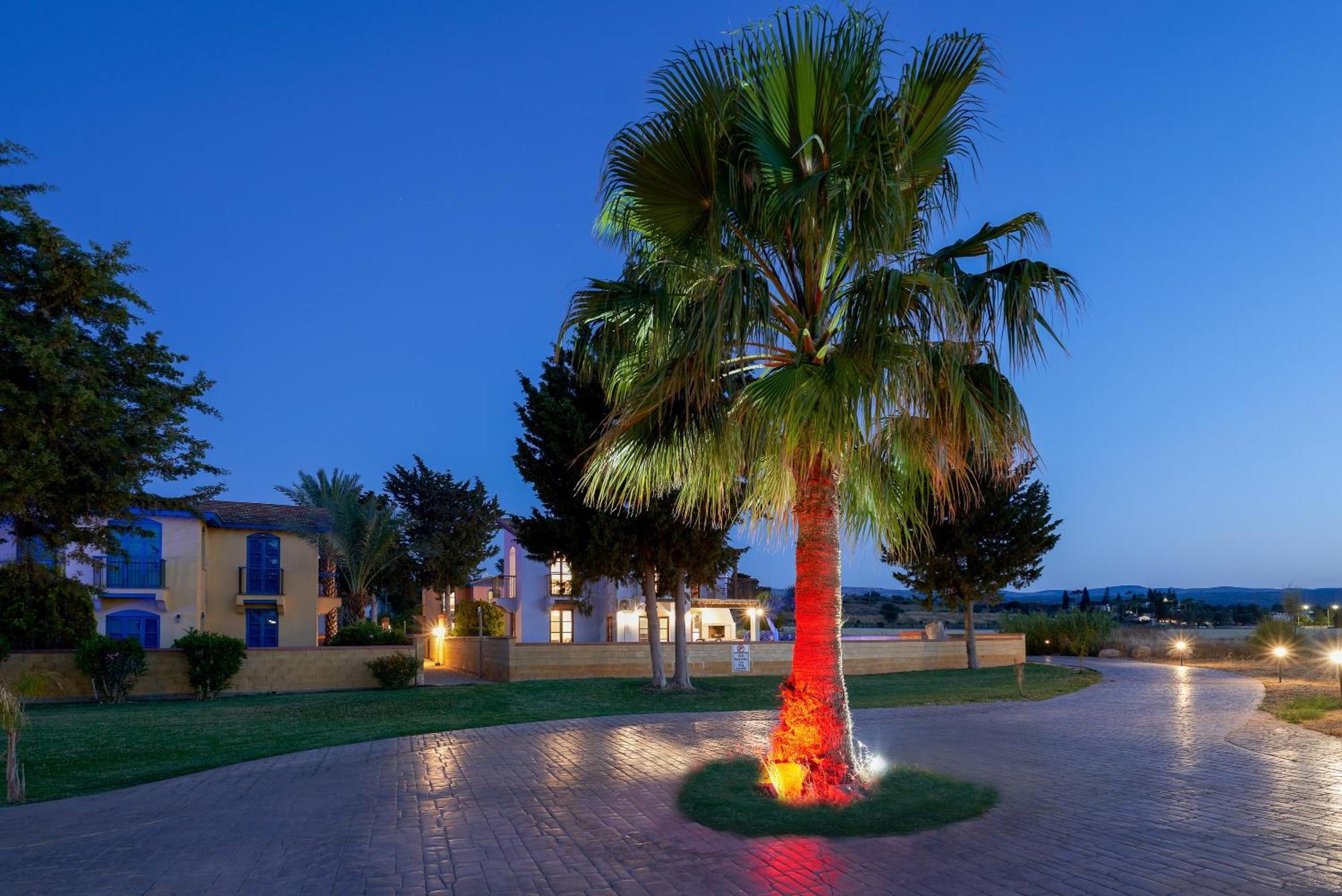 The Olympians Villas Polis Kültér fotó