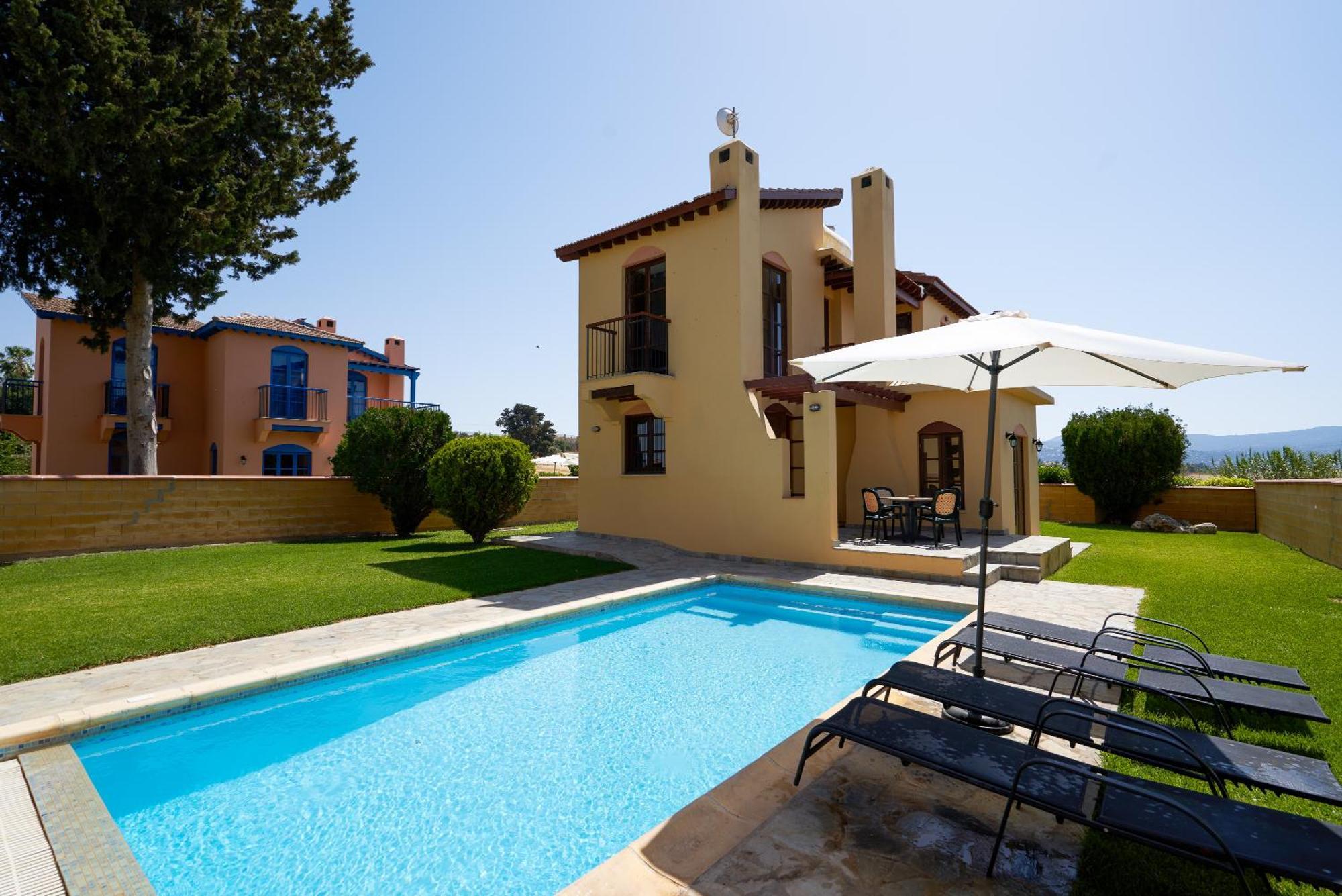 The Olympians Villas Polis Kültér fotó