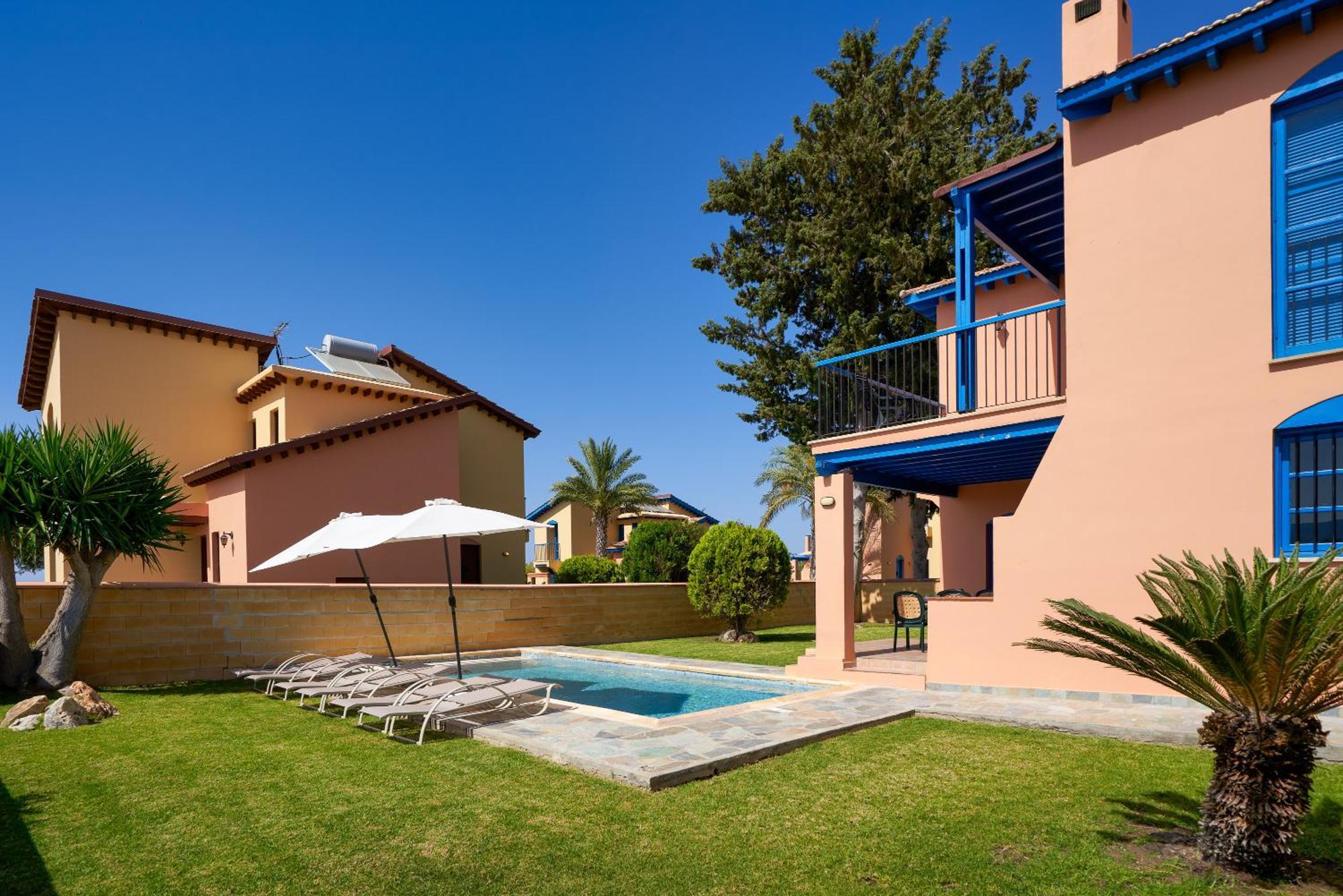 The Olympians Villas Polis Kültér fotó